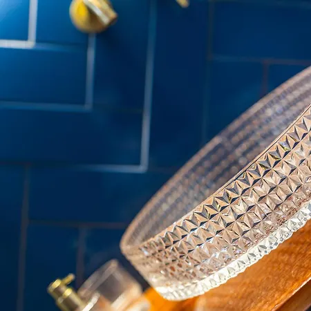 Stylish #2 In Old Town *